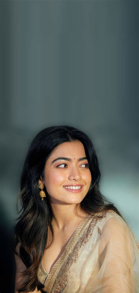 Rasmika - 101k Followers, 276 Following, 2352 Posts Rashmika Mandanna @rasmika.