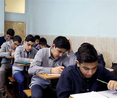 معلما - إذا كنت تسعى لأن تكون معلمًا محترفًا وناجحًا، فهذه الدورة التدريبية أعدت خصيصًا لك لكي تساعدك في الوصول إلى هدفك.